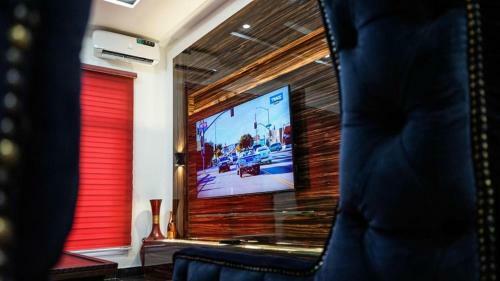 Ungess Luxury Apartment