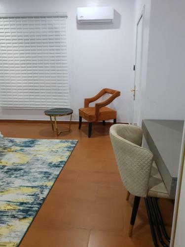 Hotel Executive Home Extension