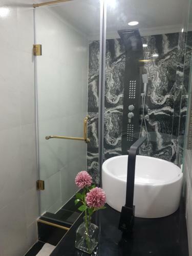 Hotel Executive Home Extension