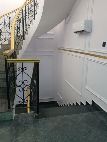 Hotel Executive Home Extension