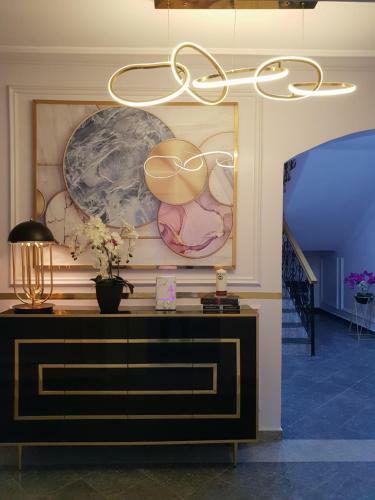 Hotel Executive Home Extension