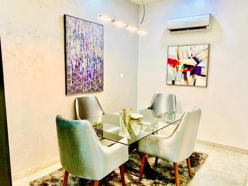 Shortlethomes Tiara's Short Let Apartment In Lekki Phase 1