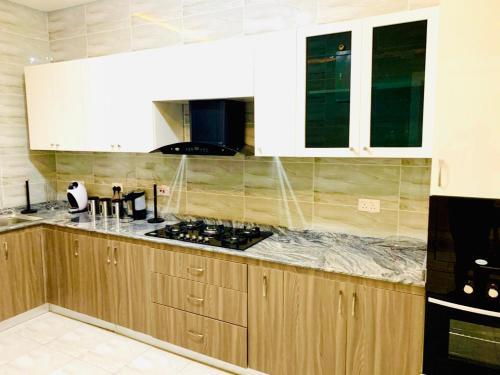 Shortlethomes Tiara's Short Let Apartment In Lekki Phase 1