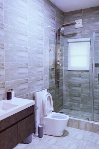 Shortlethomes Tiara's Short Let Apartment In Lekki Phase 1