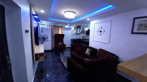Dinero Emerald Apartment