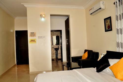 Hotel J Gibson Suites