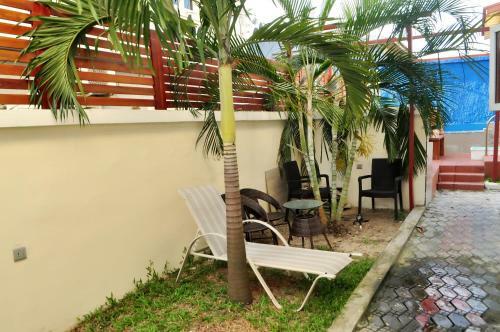Hotel J Gibson Suites