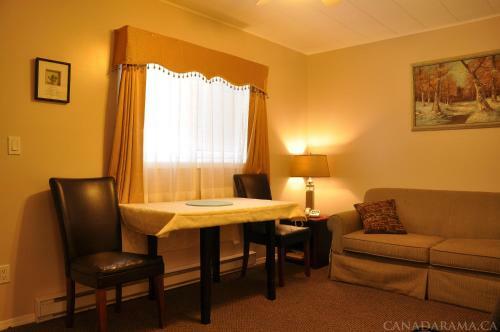 Rosedale Motel