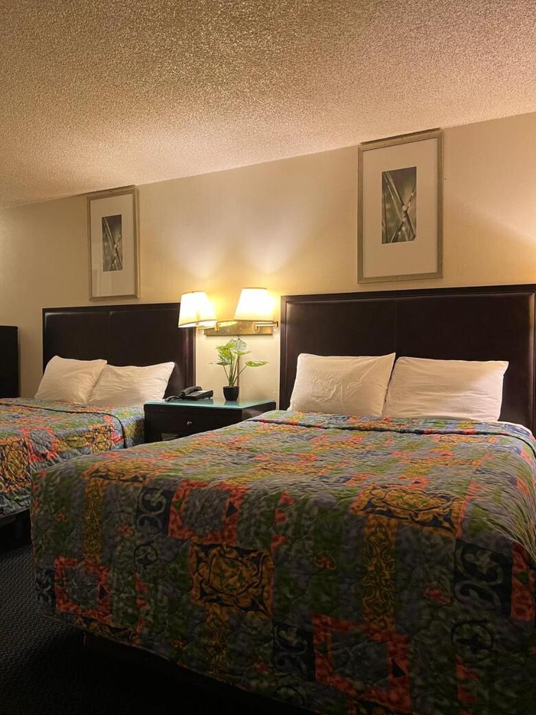 Columbus Motor Inn