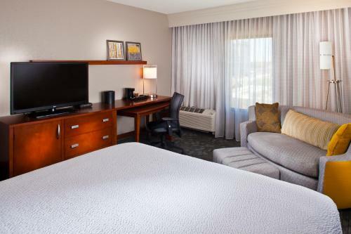 Hotel Courtyard By Marriott New Orleans Metairie