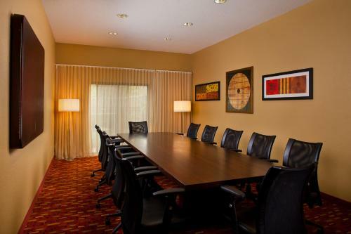 Hotel Courtyard By Marriott New Orleans Metairie