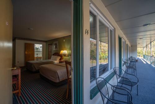 Motel Mahoning Inn