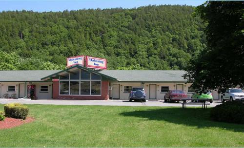 Motel Mahoning Inn