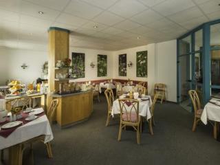 Hostal Hotel Alpha