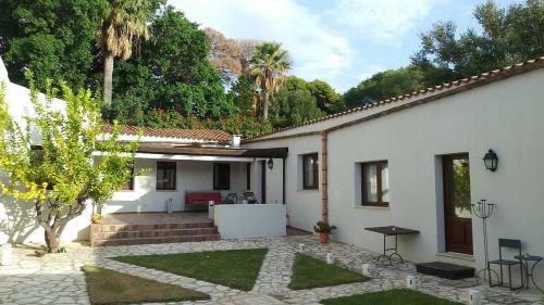 Hostal Arbaria