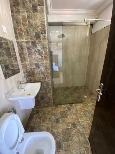 Apartamento Well Furnished 3 Bedroom Flat