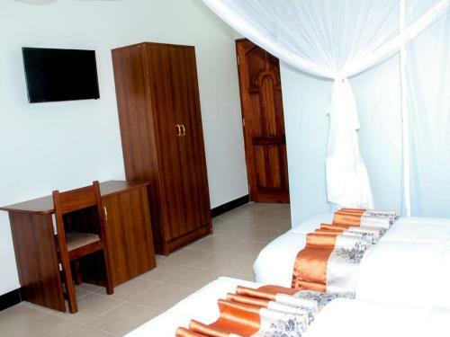 Hostal Room In Bb - Sea Crest Hotel Zanzibar 3