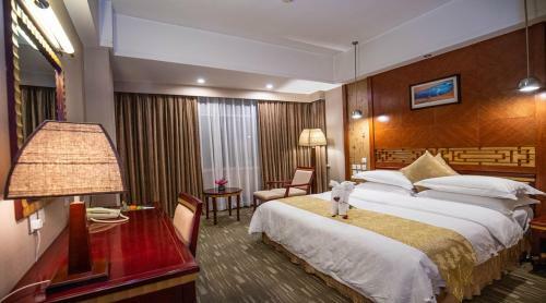 Kunming Golden Spring Hotel