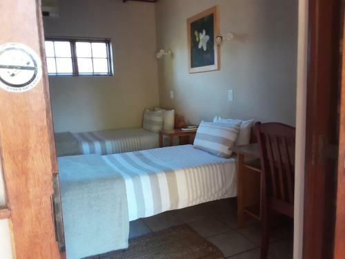Hostal Citrusdal Guest Rooms