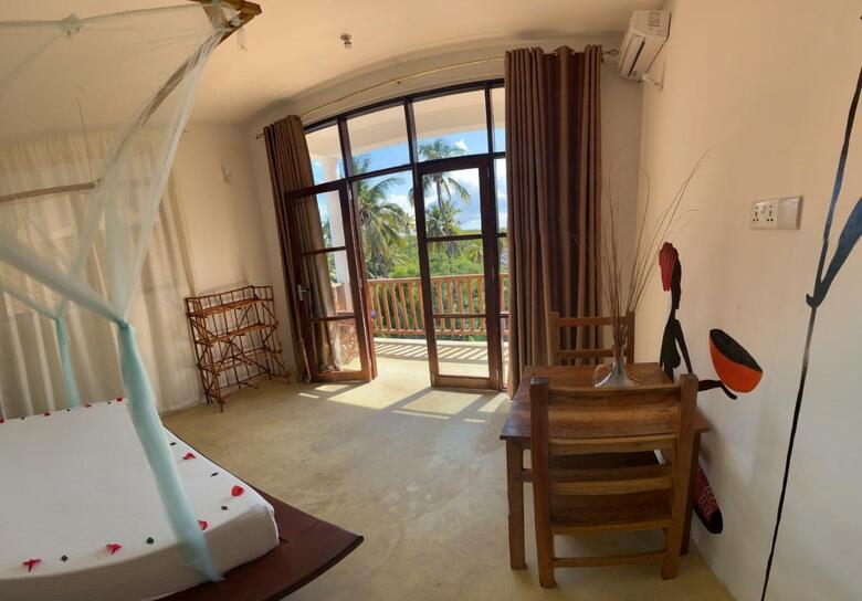 Hotel Sky & Sand Zanzibar Beach Resort