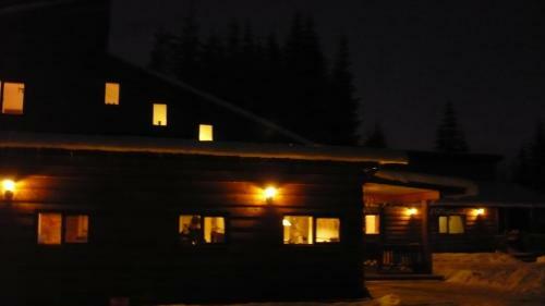 Shames Country Lodge