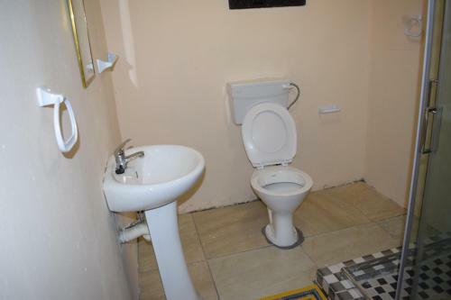 Hostal Lindo Guest House