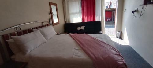 Hostal Pamy Guest Lodge
