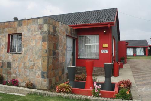 Hostal Pamy Guest Lodge