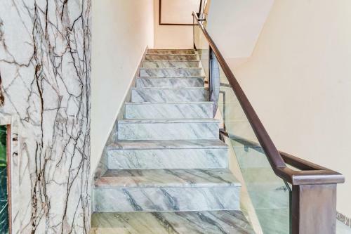 Oyo Townhouse 742 Hotel Mangal Inn