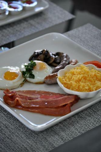 One Oak B&B