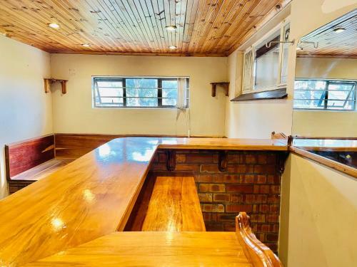 Entire House In Beacon Bay - Golden Location
