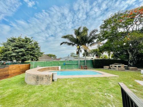 Entire House In Beacon Bay - Golden Location