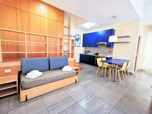 Apartamento Hostdomus - Blue Tech Studio