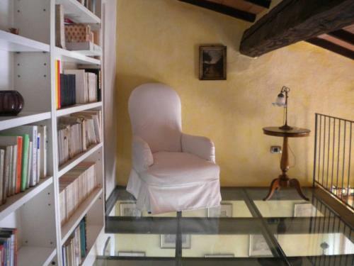 2 Bedrooms House With Shared Pool And Enclosed Garden At Trequanda