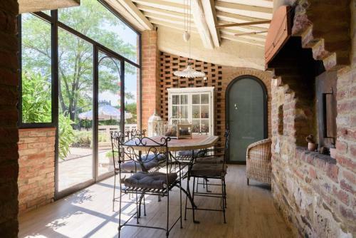 2 Bedrooms House With Shared Pool And Enclosed Garden At Trequanda