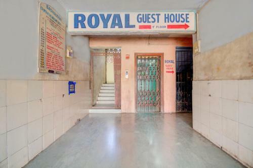 Hotel Spot On 68688 Royal Guest House