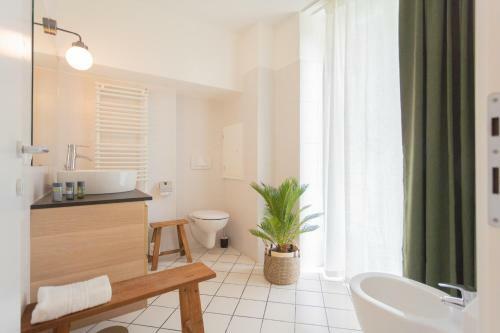 Enchanted Como Lake - Tremezzo Apartments By Rent All Como