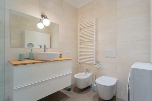 Enchanted Como Lake - Tremezzo Apartments By Rent All Como