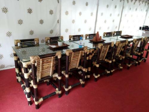 Lodge Rudraksha Cottage & Resort