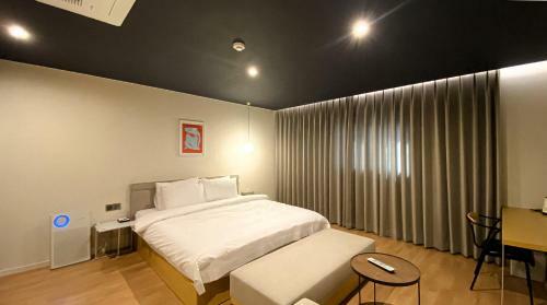 Hotel Mars