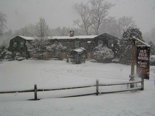 Posada Old Field House