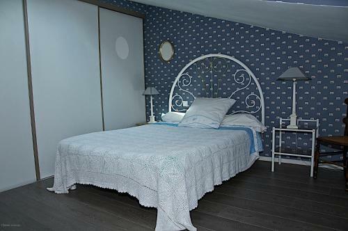 Bed & Breakfast Chambres D'h�tes Bleynie-ruine de Rome