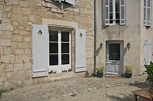 Bed & Breakfast Chambres D'h�tes Bleynie-ruine de Rome