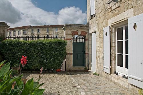 Bed & Breakfast Chambres D'h�tes Bleynie-ruine de Rome