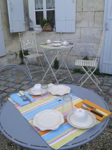 Bed & Breakfast Chambres D'h�tes Bleynie-ruine de Rome