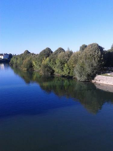 Bed & Breakfast Chambres D'h�tes Bleynie-ruine de Rome