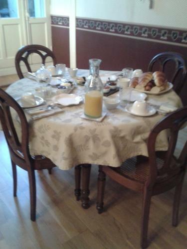 Bed & Breakfast Chambres D'h�tes Bleynie-ruine de Rome