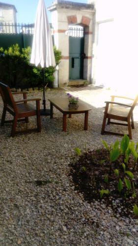 Bed & Breakfast Chambres D'h�tes Bleynie-ruine de Rome