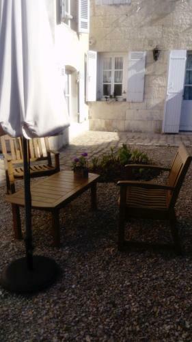 Bed & Breakfast Chambres D'h�tes Bleynie-ruine de Rome