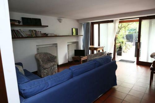 Apartment Or Room With Summer Pool